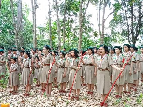 ภาพกิจกรรมการการเดินทางไกล ลูกเสือ-เนตรนารี สามัญรุ่นใหญ่ และลูก