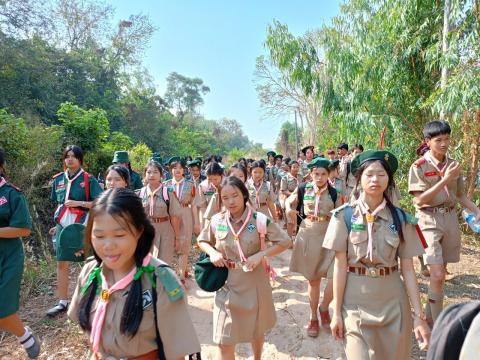 ภาพกิจกรรมการการเดินทางไกล ลูกเสือ-เนตรนารี สามัญรุ่นใหญ่ และลูก