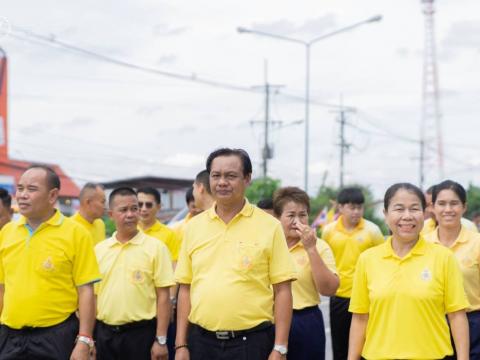 ทีมบริหาร ร่วมกิจกรรมเดิน วิ่ง ปั่นธงตราสัญลักษณ์งานเฉลิมพระเกีย