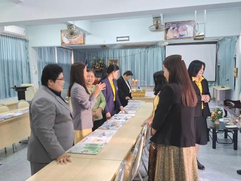 โรงเรียนห้วยผึ้งพิทยาได้รับการนิเทศ ติดตามและประเมินผลการจัดการศ