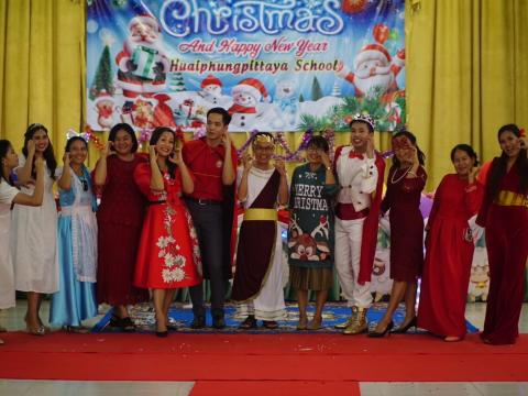 กลุ่มสาระการเรียนรู้ภาษาต่างประเทศ โรงเรียนห้วยผึ้งพิทยา ได้จัดก