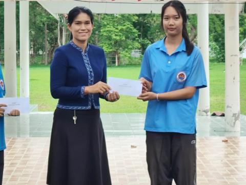 รับมอบกองทุน5 ธันวา มหาราช